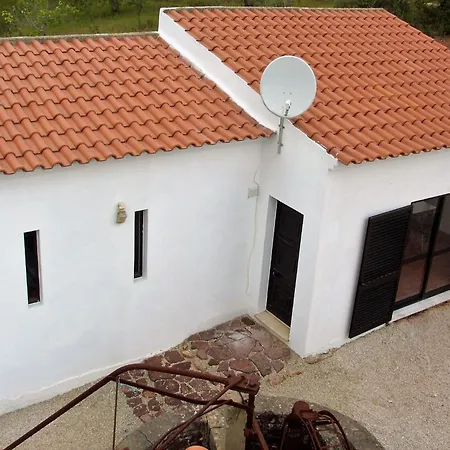 Casa Vale Vinagre- Schoene In Der By Interhome بيت للعطل
