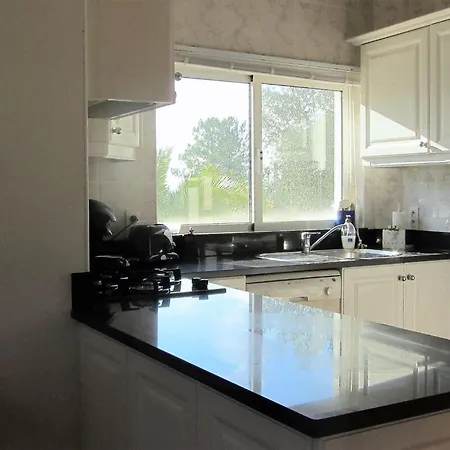Casa Vale Vinagre- Schoene In Der By Interhome