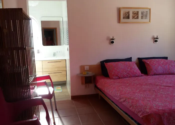 Casa Vale Vinagre- Schoene In Der By Interhome Vakantiehuis
